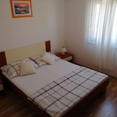 Apartments Ruzmarin Vrsi Exterior photo